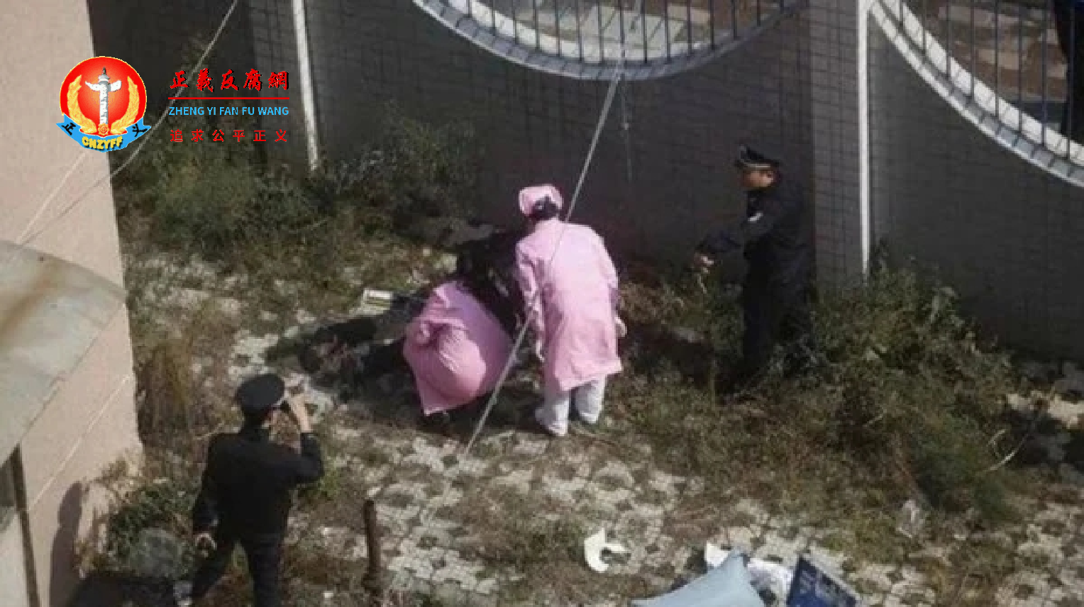 安徽省芜湖市江南实验中学有一名高二女学生从学校5楼跳楼身亡。.png