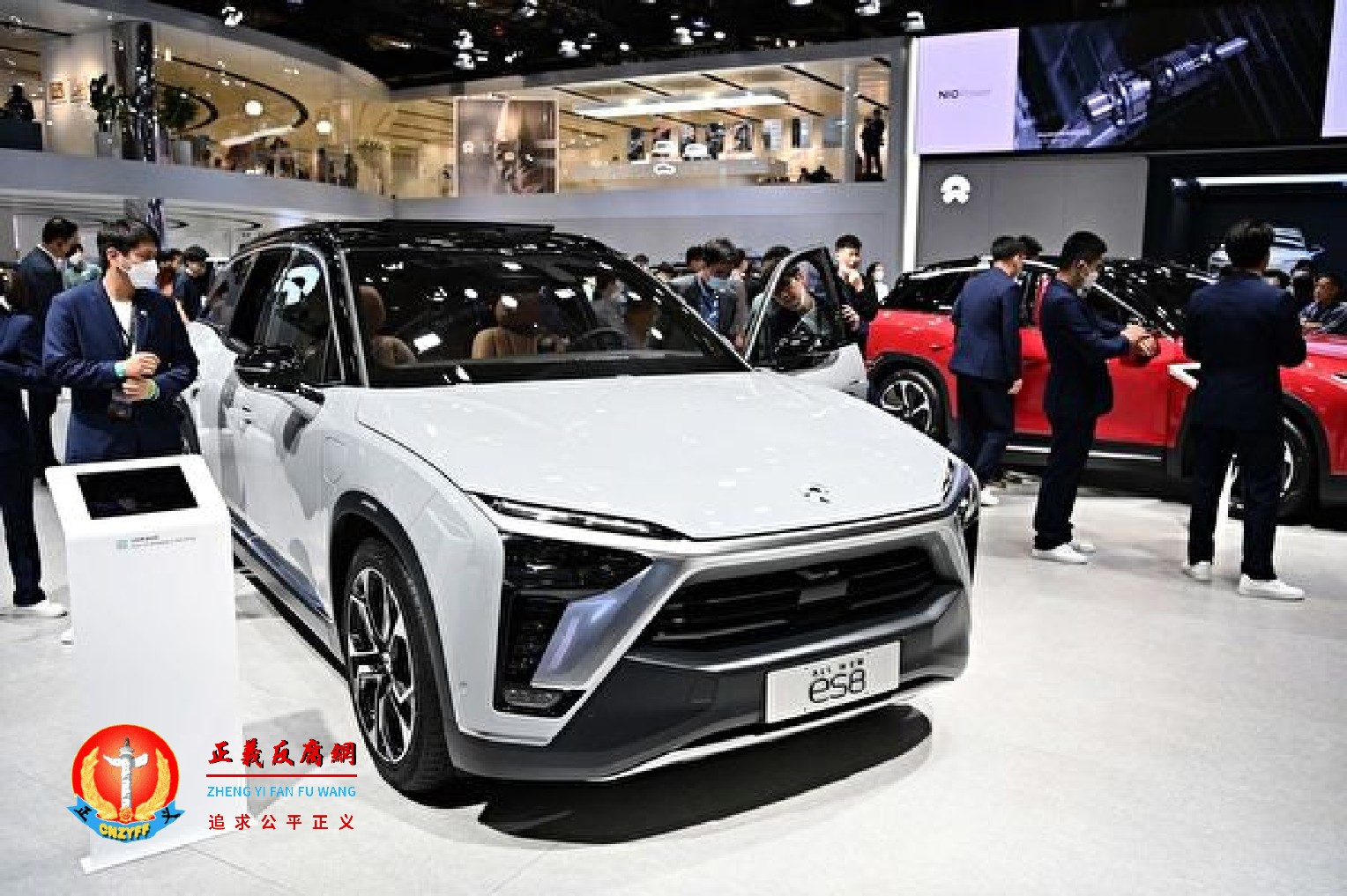 2021年4月19日，蔚来汽车ES8参加第十九届上海国际汽车工业展览会。.png